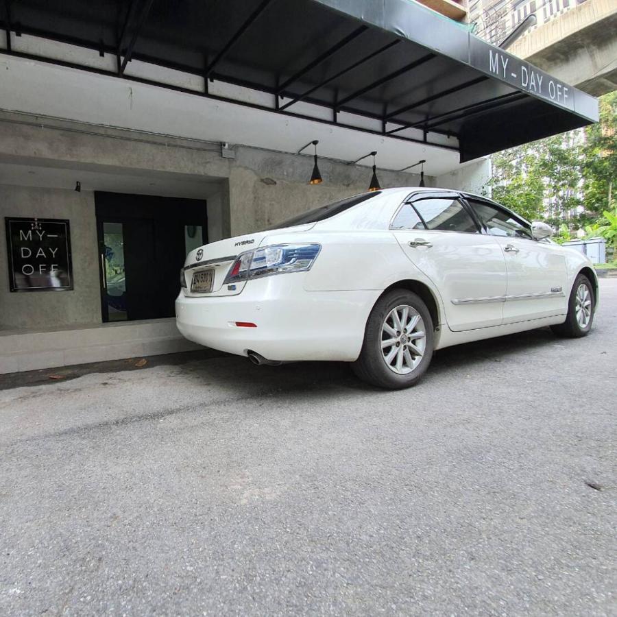 My Day Off Hotel Bangkok Luaran gambar